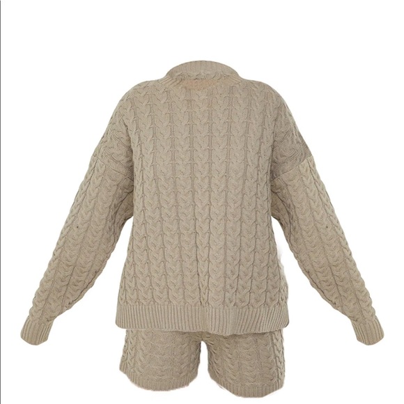 Cable Knit Set - Picture 4 of 6